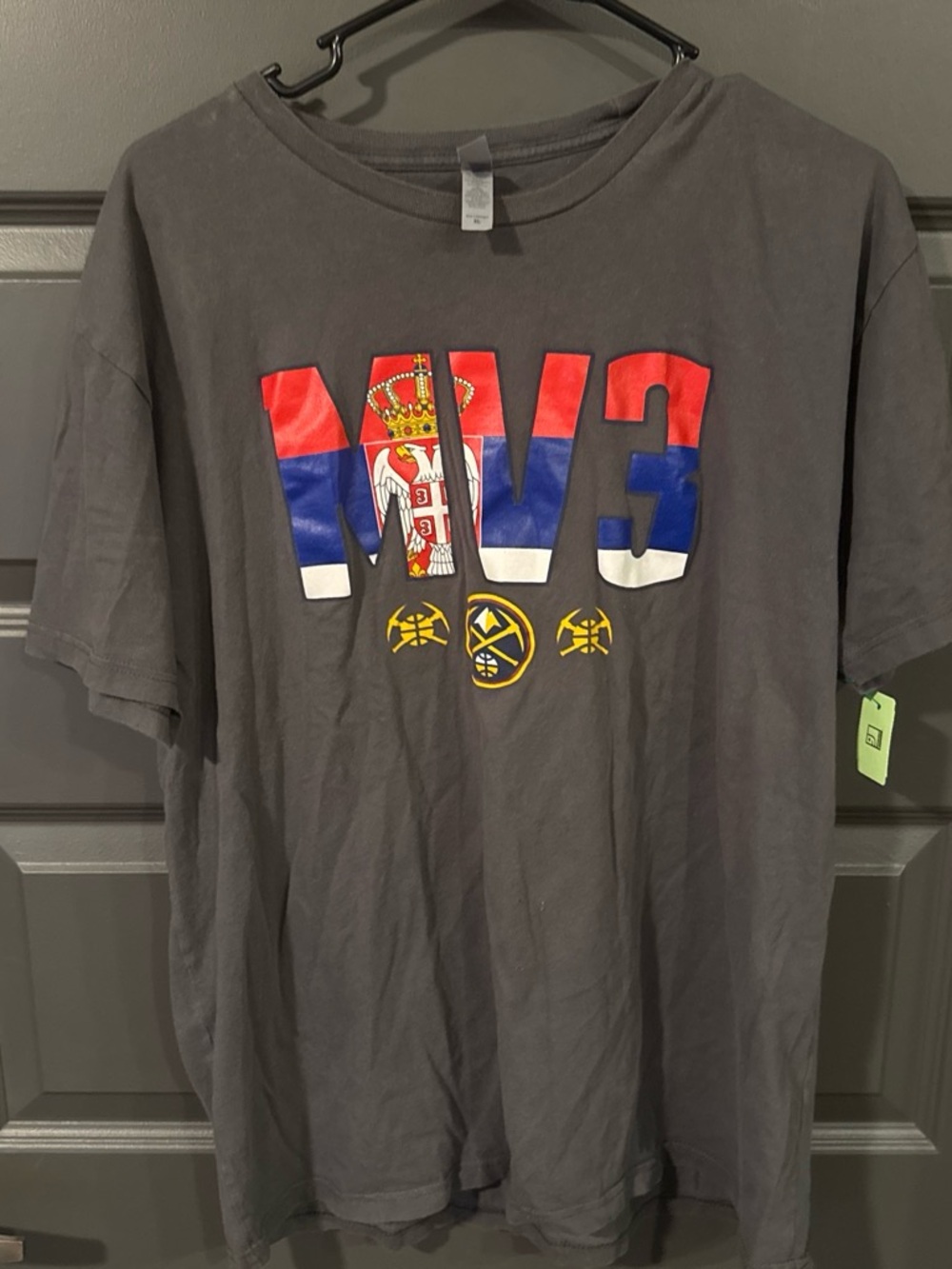 Denver Nuggets Nikola Jokic "MV3" Serbian Flag T-Shirt XL